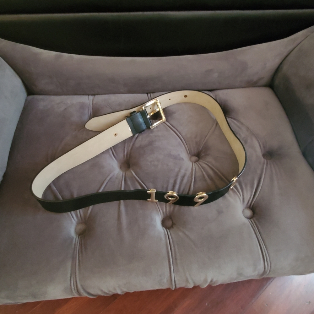 Steve Madden Black Belt